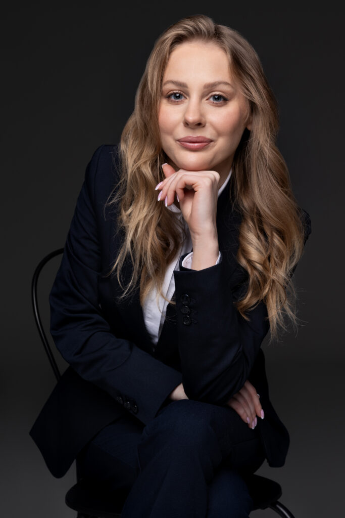 aplikantka adwokacka Karolina Szymczak